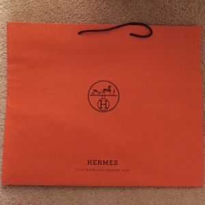 Hermes shopping bag size 19"x23"