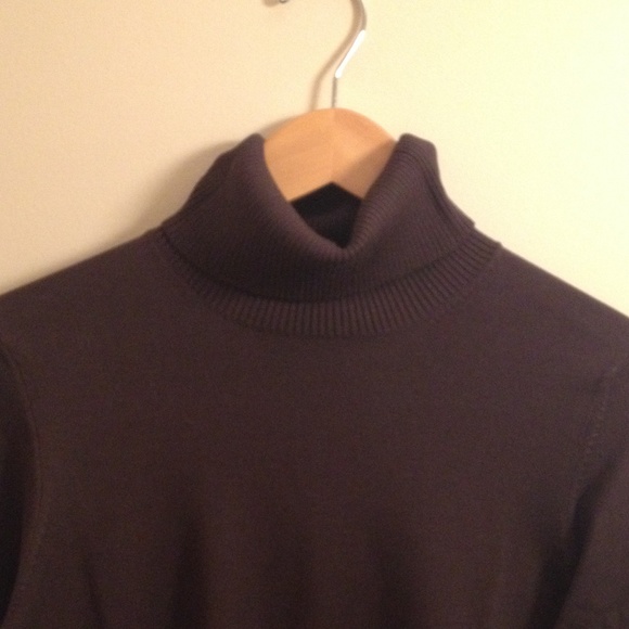 Ann Taylor dark brown turtleneck