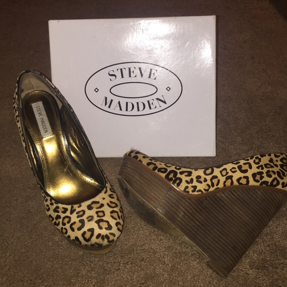 Steve Madden leopard wedge - Picture 2 of 2