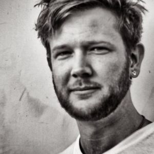 Meet your Posher, Adam