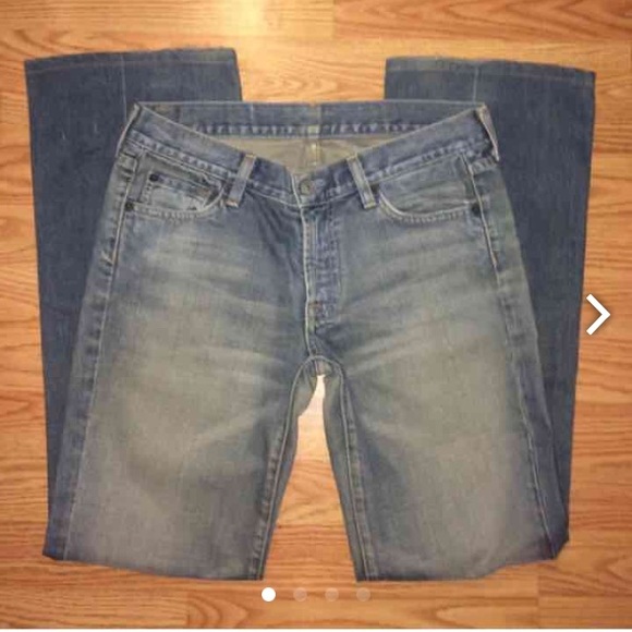 Women's jeans
