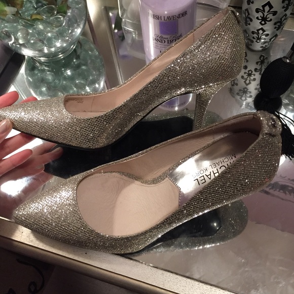 Micheal Kors glitter heels!