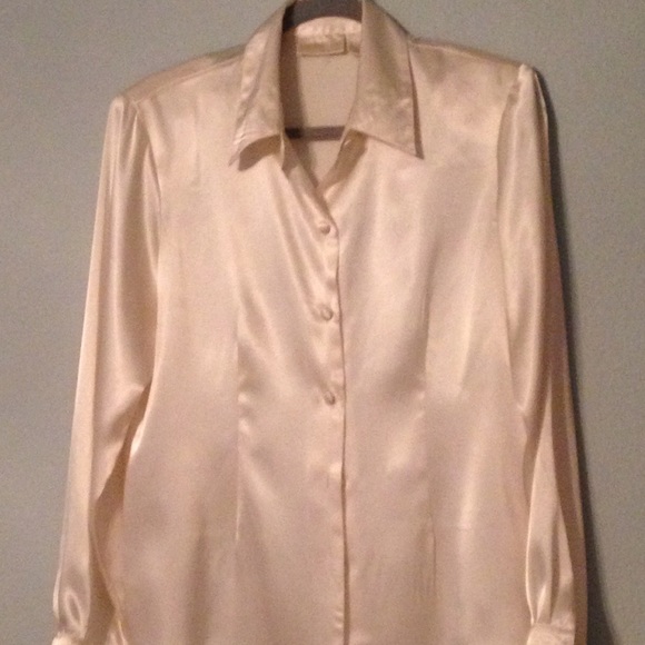 Christie & Jill Tops - Gorgeous White Satin blouse-- another classic.
