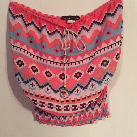 strapless top