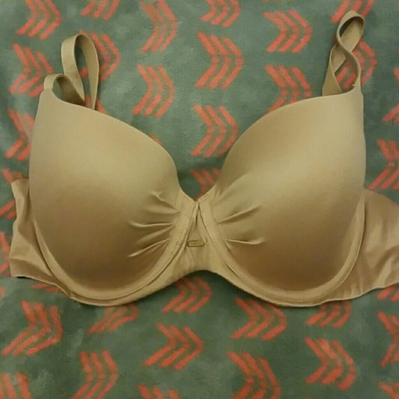 Nude Victoria's Secret Bra