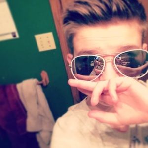 Meet your Posher, Brenton