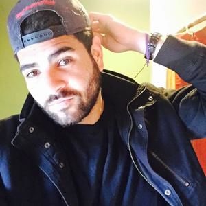 Meet your Posher, Dom