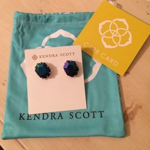 Black iridescent Kendra Scott earrings