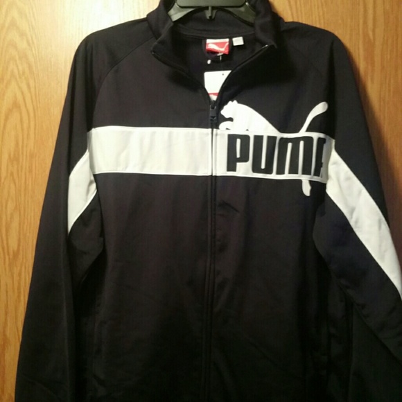* Brand new* Mens puma jacket