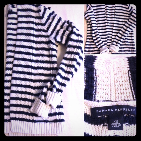 Cream and navy stripped knit open cardigan