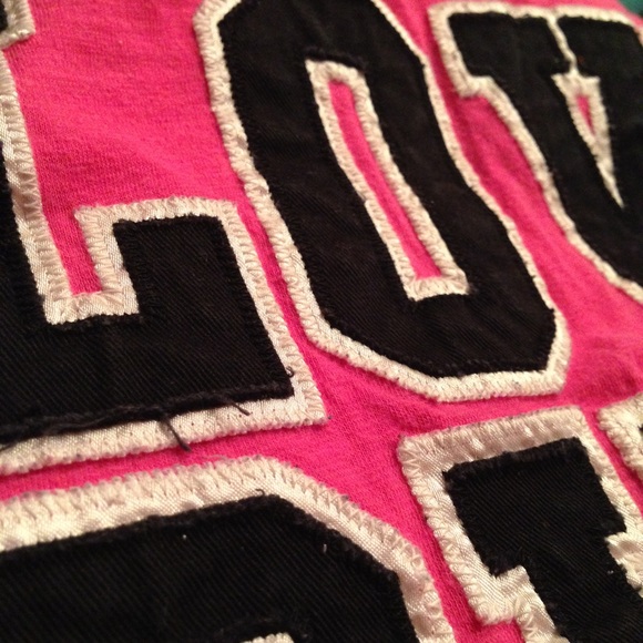 🎀Victoria's Secret Pink🎀 Adorable Tee - Picture 3 of 3