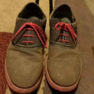 Men's dress shoes