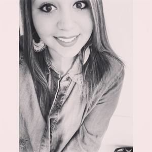 Meet your Posher, Mayra