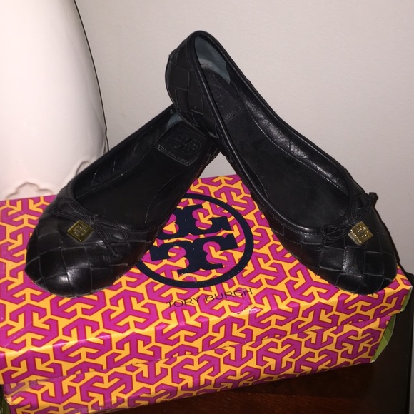 Tory Burch (Prescot) Black Flats - Picture 1 of 4