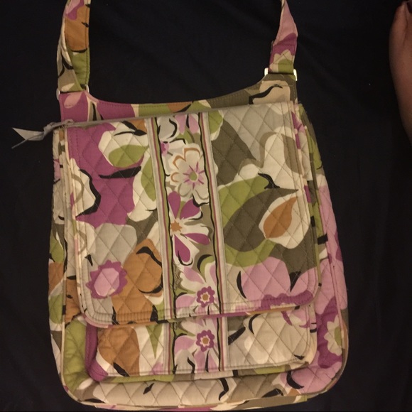 Vera Bradley Handbags - Vera Bradley "Portobello Road" Crossbody