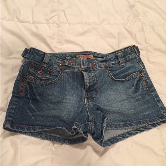 Adjustable Jean shorts