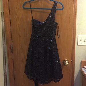 Prom/homecoming/fashion dress