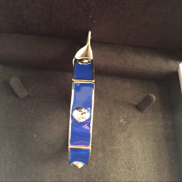 Blue bangle