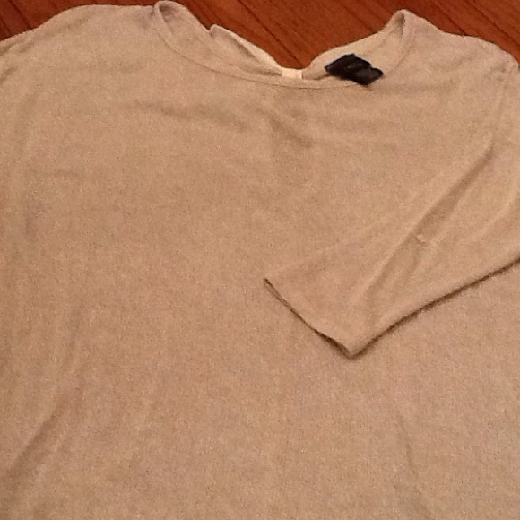 Bow back top