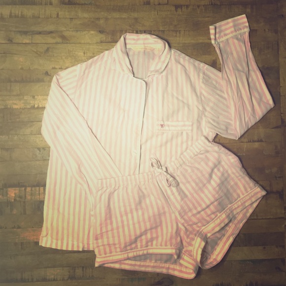 Victoria's Secret 2-piece pajama set