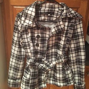 🌻FINAL PRICE DROP🌻    🌸NWOT Pea coat🌺