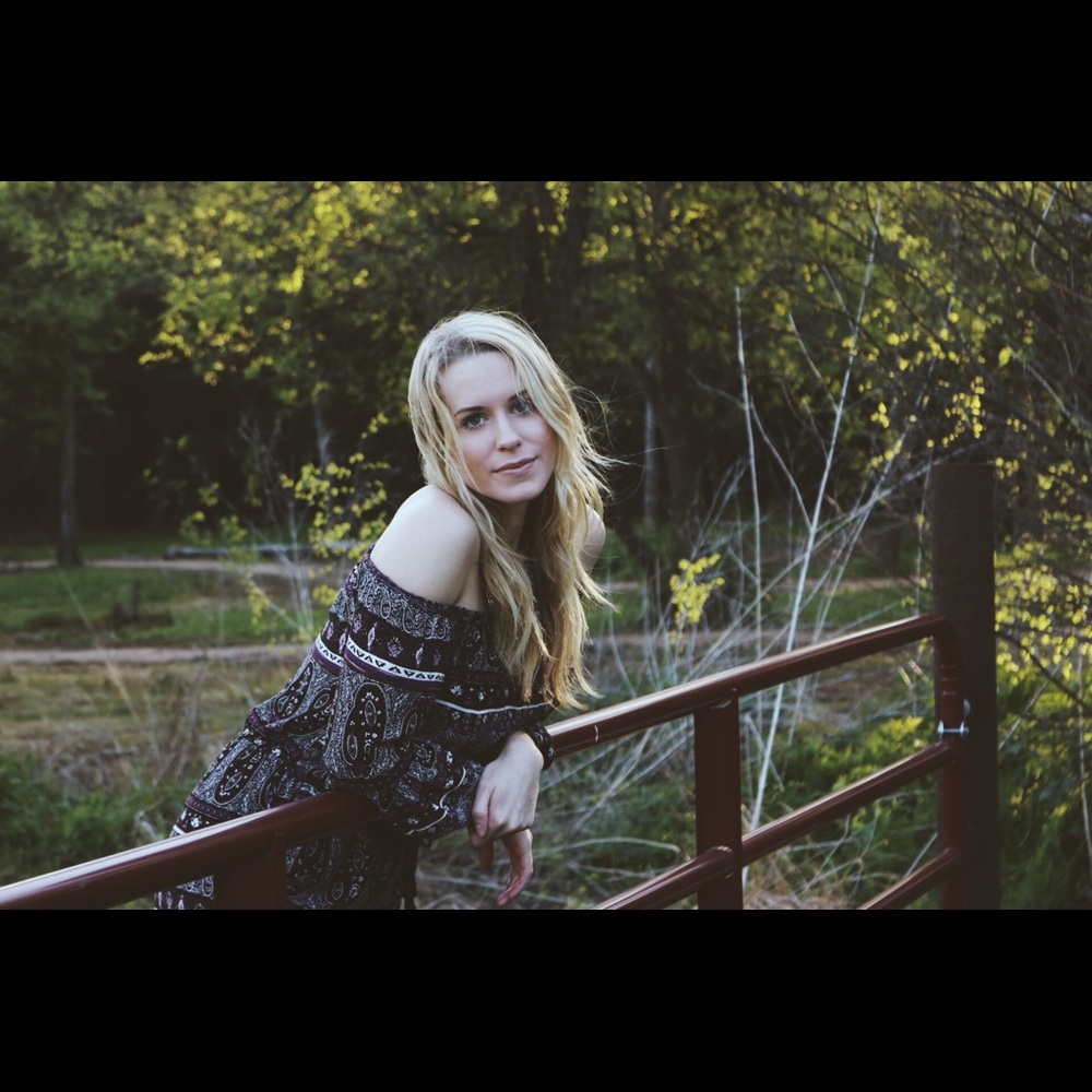 Meet your Posher, Hannah