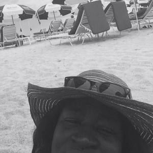 Meet your Posher, Paula