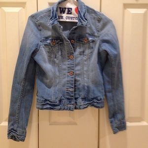 H&M Light Wash Denim Jacket READ DESCRIPTION!