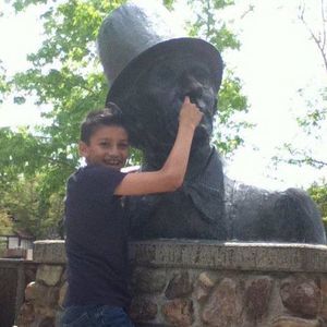 Meet your Posher, Adrian