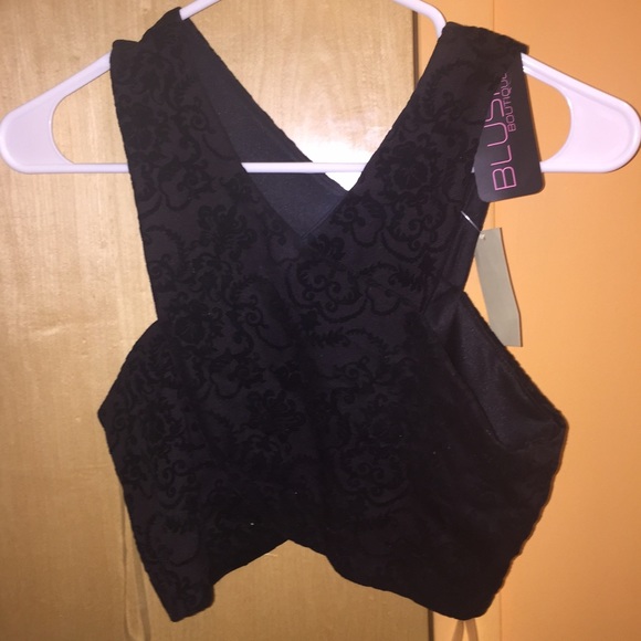 Cross crop top