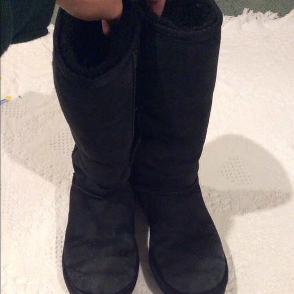 Black tall UGGS