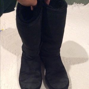 Black tall UGGS
