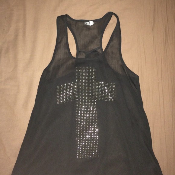 Wet Seal Tops - Cross tank top