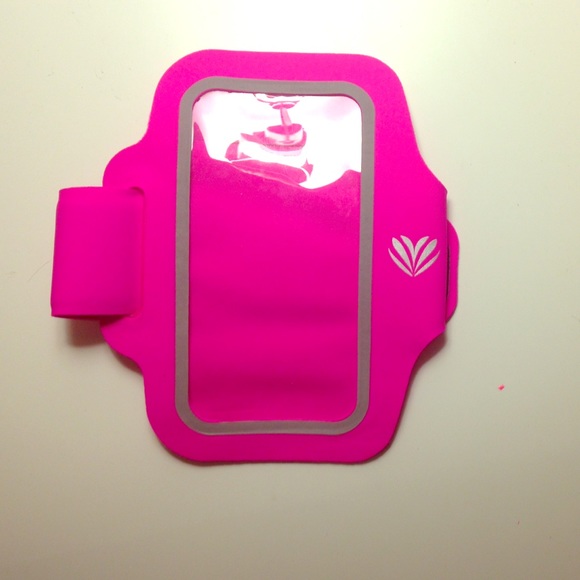 Hot pink iPhone 5/6 holder arm band