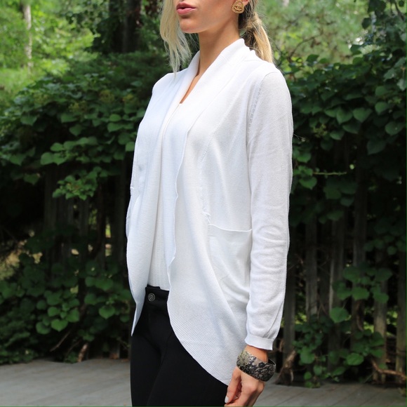 SOLD Off White Open Sweater - Picture 3 of 4