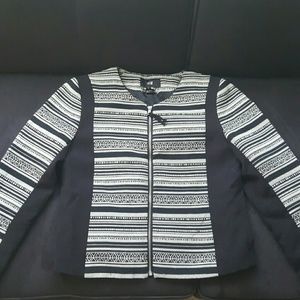 SOLD***** H&M aztec print blazer