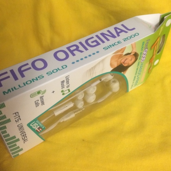 Up For A Sale Hands Free Earphones Never Miss ACal - Picture 3 of 4