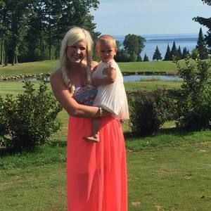 Meet your Posher, Nicole