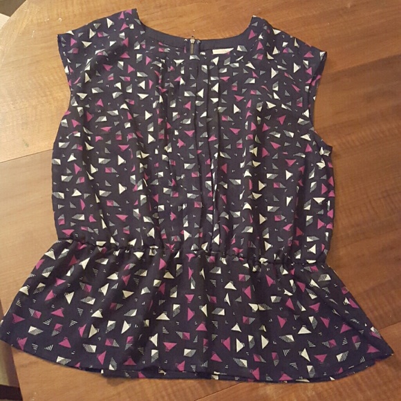 Halogen short sleeve top