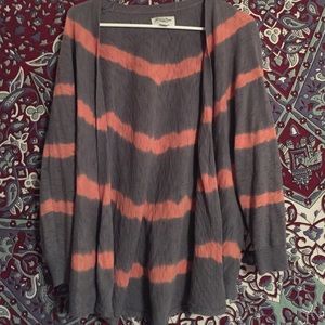 AE Swearer Cardigan