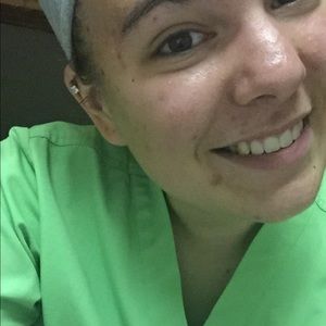 Meet your Posher, Becky