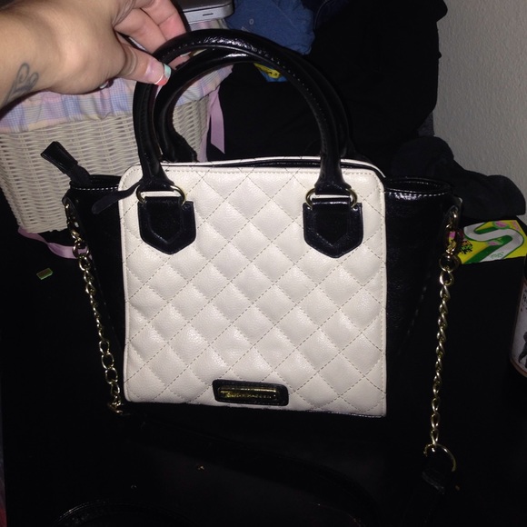 Steve Madden crossbody