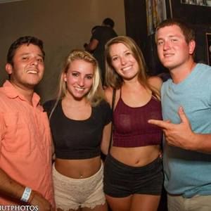 Meet your Posher, Carlos