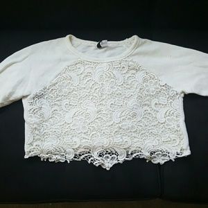 SOLD**** H&M cream cropped sweater