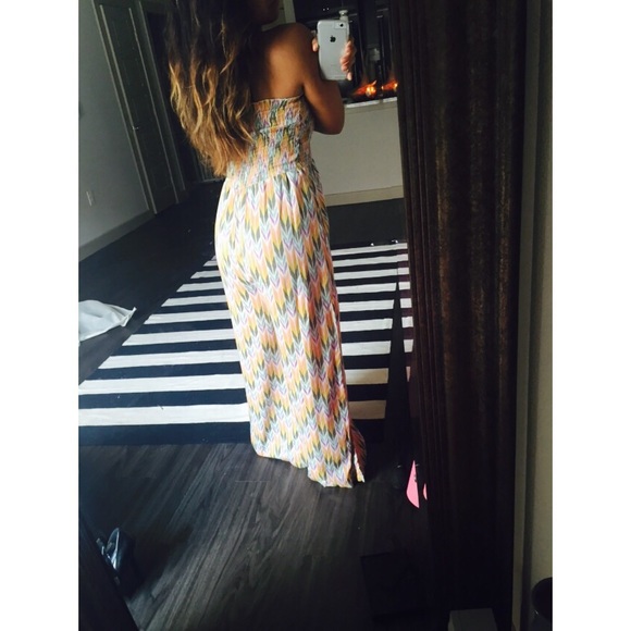 Romper - Picture 2 of 4