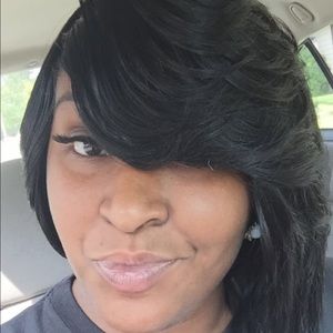 Meet your Posher, Latasha