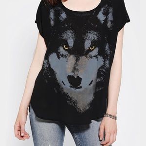 Wolf print polyester top