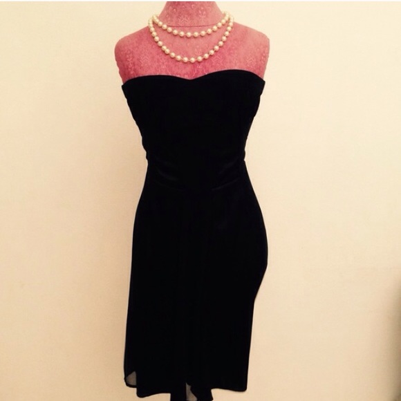 FORMAL DRESS : BLACK - Picture 4 of 4