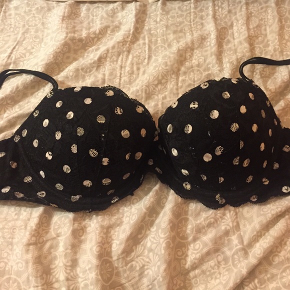 VS pink polka dot bra
