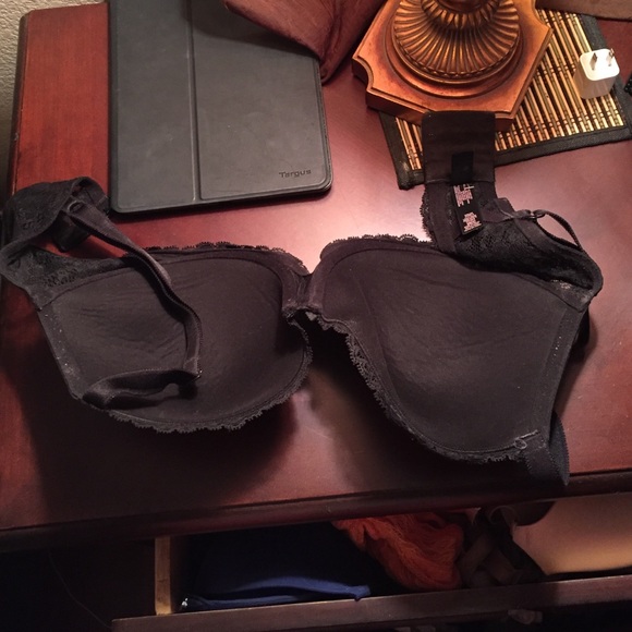 Victoria secret bra. - Picture 3 of 4
